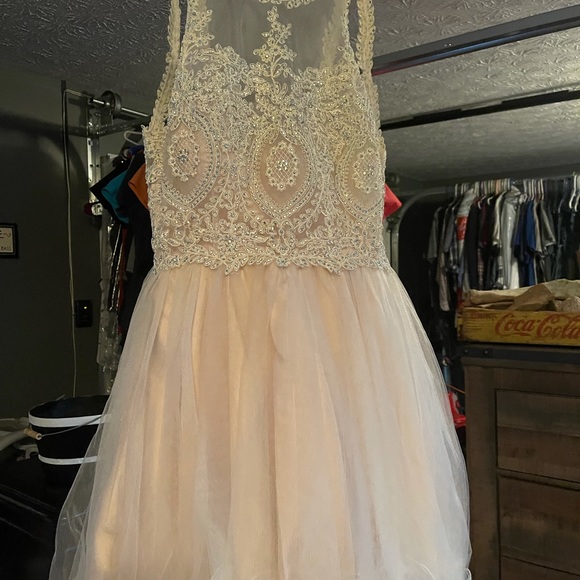 Homecoming dress - Picture 3 of 6